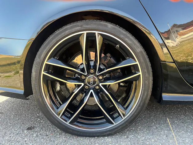 Audi RS6 Avant 4.0 TFSI V8 quattro Tiptronic