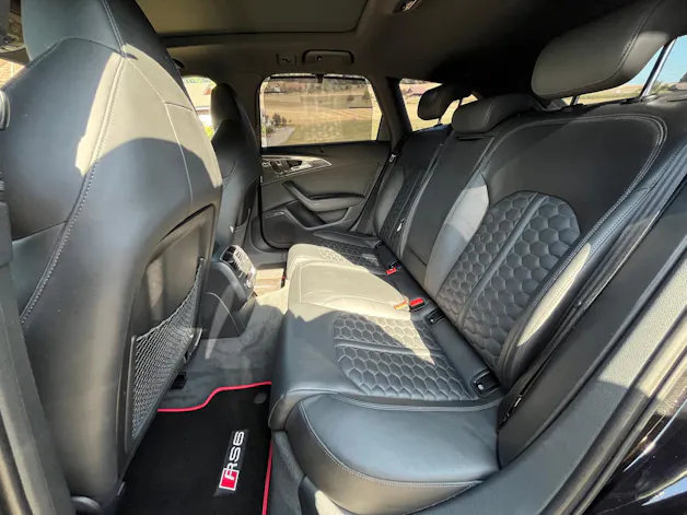 Audi RS6 Avant 4.0 TFSI V8 quattro Tiptronic