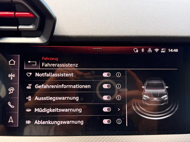 Audi RS3 SPORTBACK 2.5 400 PS TFSI QUATTRO *** SCHALENSITZE ***