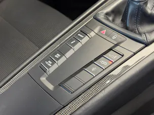 PORSCHE 911 GT3 Touring