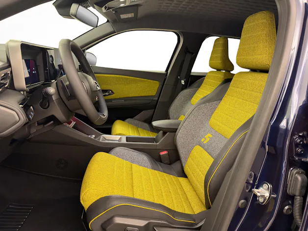 Renault R5 E-Tech Comfort Range iconic