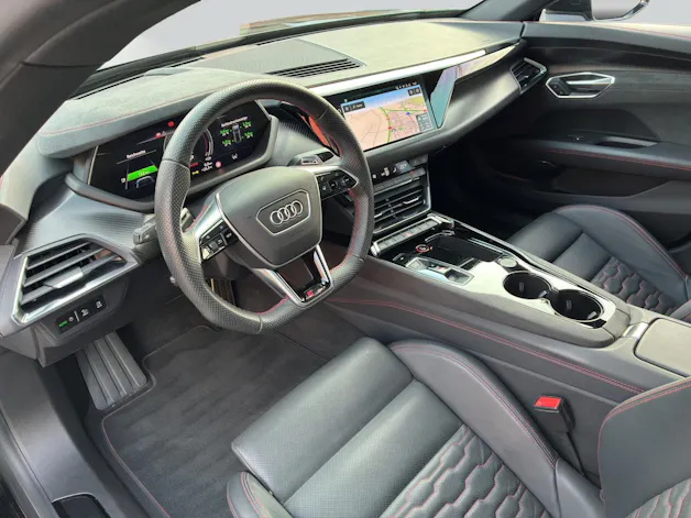 Audi RS e-tron GT quattro