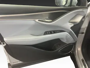 BYD Sealion 7 91,3 kWh Excellence AWD