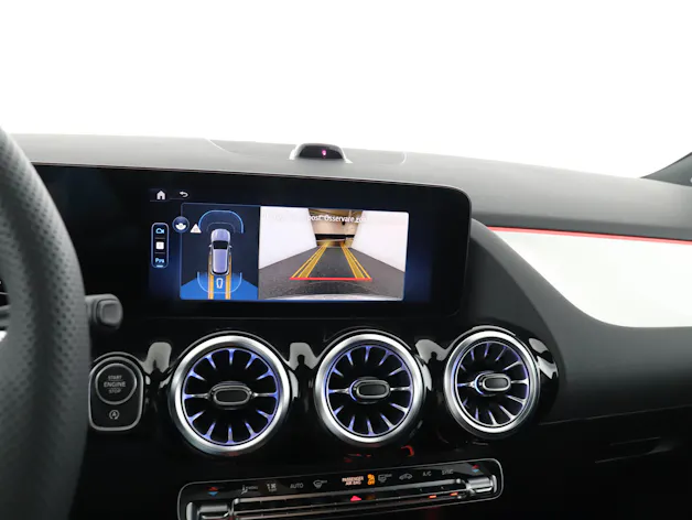 Mercedes-Benz GLA 200 Night Star 7G-D