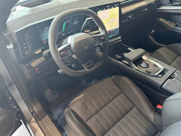 Renault Rafale 1.2 E-Tech Plug-in Hybrid 300 4x4 Atelier Alpine