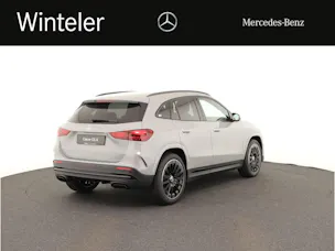 MERCEDES-BENZ GLA 220d 4M Swiss Star
