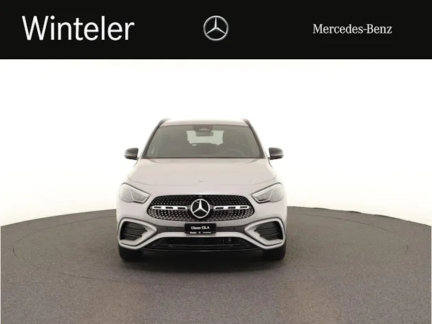 Mercedes-Benz GLA 200 Night Star 7G-D