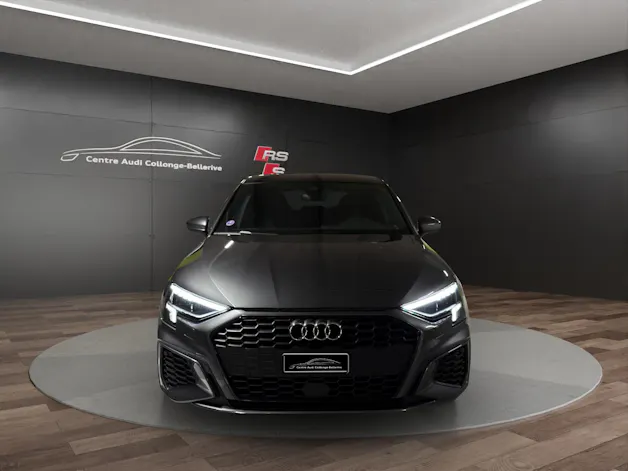 Audi A3 Sportback 35 TFSI S line Attraction S-tronic