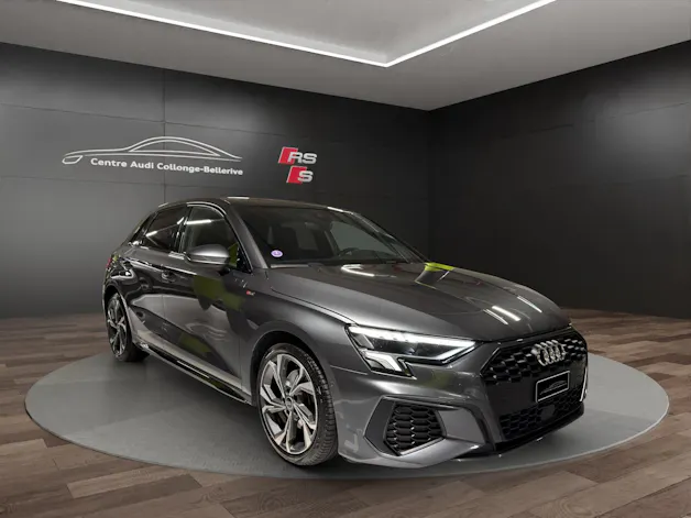 Audi A3 Sportback 35 TFSI S line Attraction S-tronic