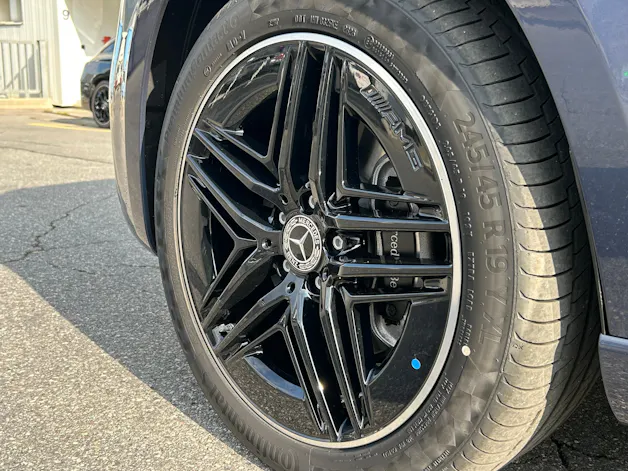 Mercedes-Benz V 300 d Exclusive L SWISS EDITION 4MATIC