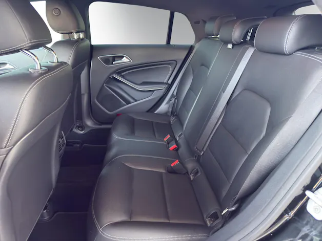 Mercedes-Benz CLA 180 Urban