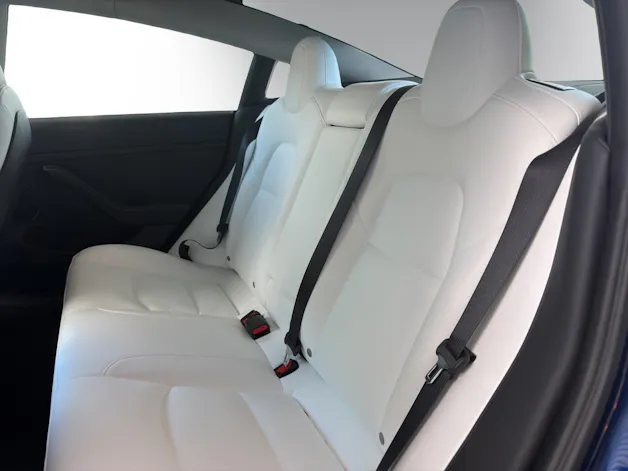 Tesla Model 3 Perform. Dual AWD