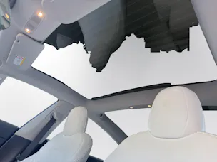Tesla Model 3 Perform. Dual AWD
