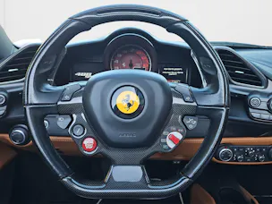 FERRARI 488 Spider 3.9 V8