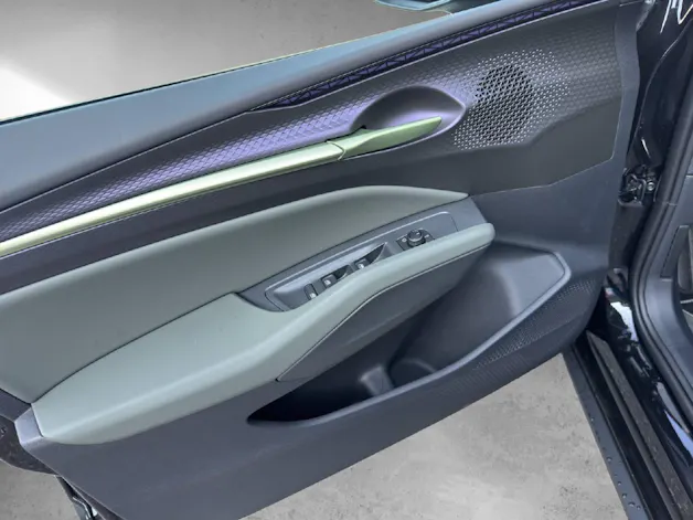 Cupra Raval Launch Editions VZ Extreme