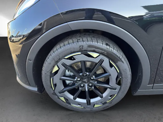 Cupra Raval Launch Editions VZ Extreme