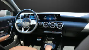 MERCEDES-BENZ CLA 250 4Matic Swiss Star Shooting Brake