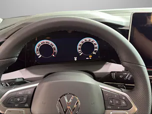 VW Golf 1.5 e TSI mHEV R-Line DSG