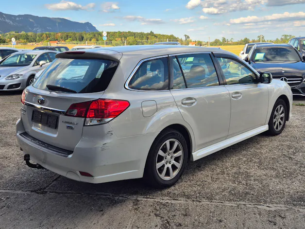 Subaru Legacy 2.0D Swiss AWD