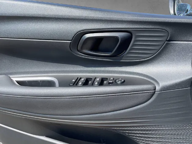 Hyundai i20 1.0 T-GDi Amplia Go Safety, 2Tone, MY26