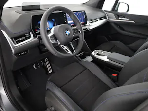 BMW 220i Act. Tour. M Sport