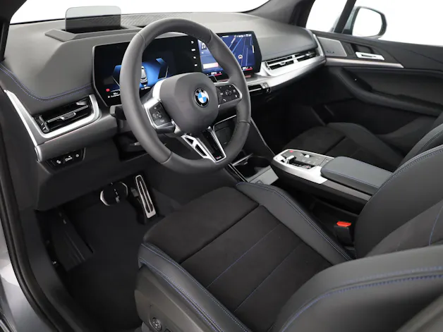 BMW 220i Act. Tour. M Sport