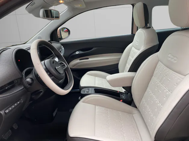 Fiat 500 electric 87 kW La Prima By Bocelli Top