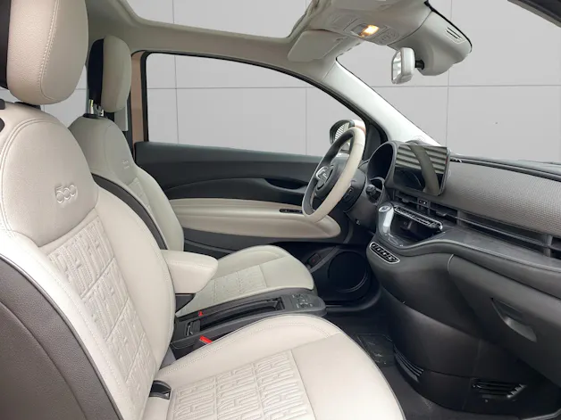 Fiat 500 electric 87 kW La Prima By Bocelli Top
