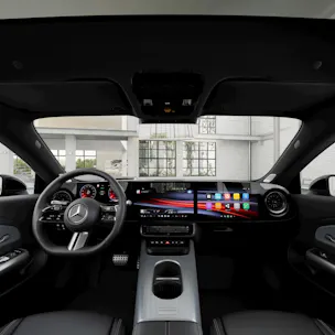 MERCEDES-BENZ CLA Shooting Brake 220 4Matic 8G-DCT