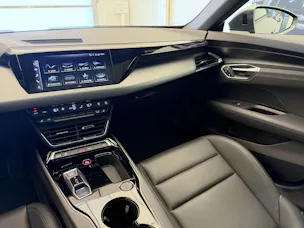 AUDI e-tron GT quattro