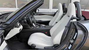 MAZDA MX-5 2.0 Million Stars