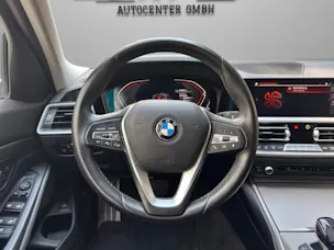 BMW 320d xDrive 48V Touring Steptronic