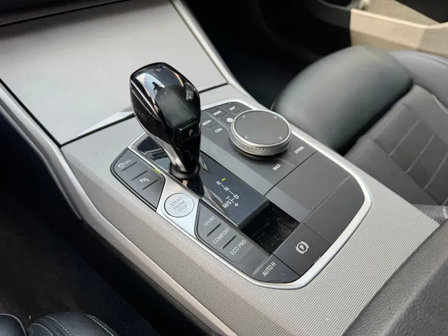 BMW 320d xDrive 48V Touring Steptronic