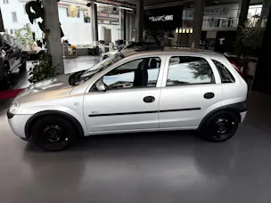 Opel Corsa 1.2 16V Comfort