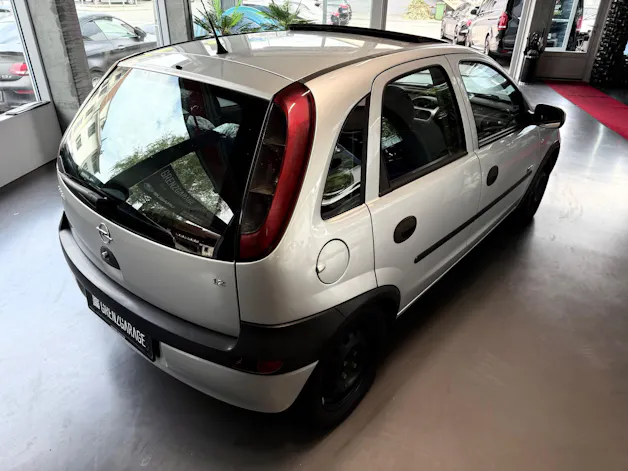 Opel Corsa 1.2 16V Comfort