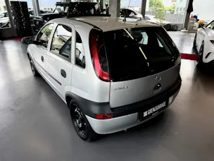 Opel Corsa 1.2 16V Comfort