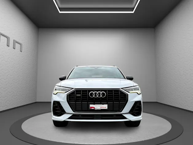 Audi Q3 45 TFSI S line quattro S-tronic