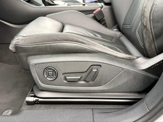 Audi Q3 45 TFSI S line quattro S-tronic