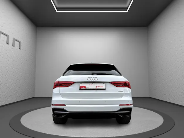 Audi Q3 45 TFSI S line quattro S-tronic