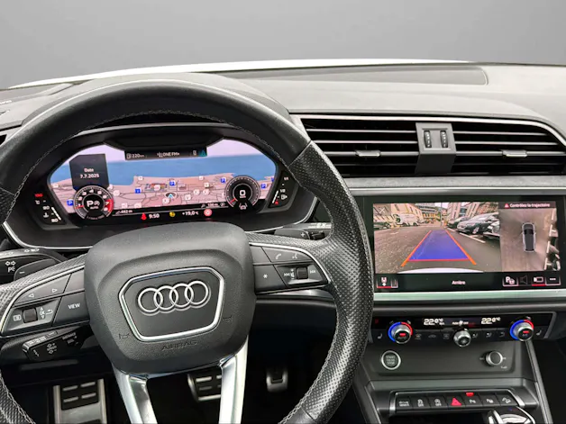 Audi Q3 45 TFSI S line quattro S-tronic