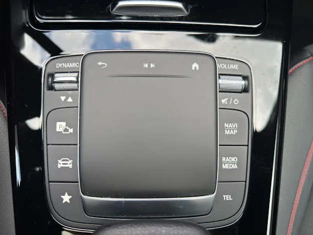 Mercedes-Benz A 250e AMG Line 8G-DCT