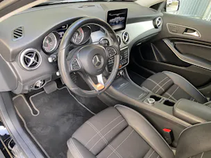 Mercedes-Benz GLA 200 Night Star 7G-DCT
