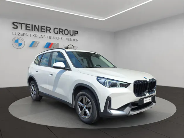BMW X1 xDrive 23i 48V