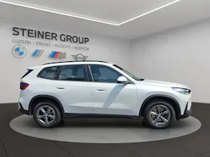BMW X1 xDrive 23i 48V