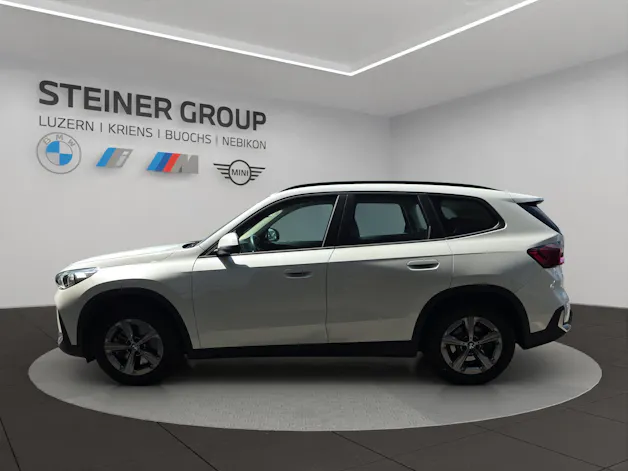 BMW X1 xDrive 23i 48V
