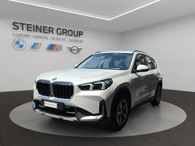 BMW X1 xDrive 23i 48V