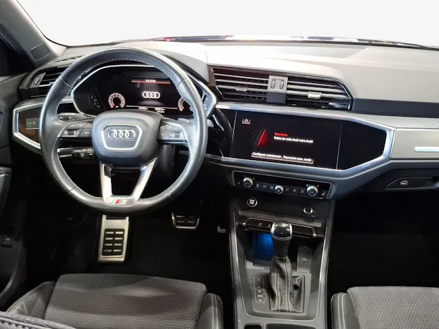 Audi Q3 40 TFSI S line quattro S-tronic
