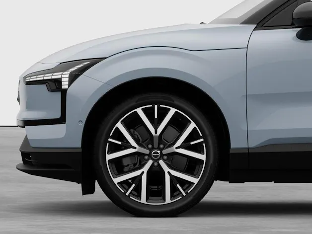 Volvo EX30 P8 Ultra AWD