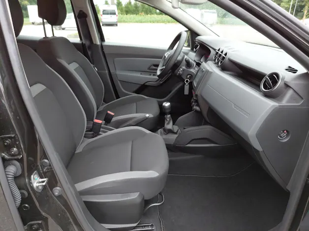 Dacia Duster SCe 115 Comfort 4x2 * Neuzustand* Frisch ab MFK 08.2026 * 1. Hand * Navi * Klima * Tempomat