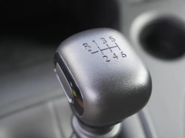 Peugeot Partner 1.2 Pure Tech s/s Premium 650kg 3-PLÄTZER!!!